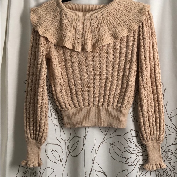 Free People Sweaters - Never Worn Free People Sweater